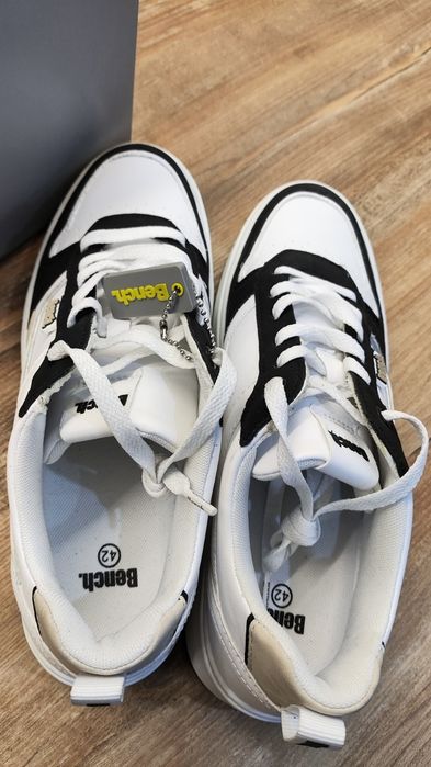 Sneakersy Bench Biało czarne, rozmiar 42 NOWE