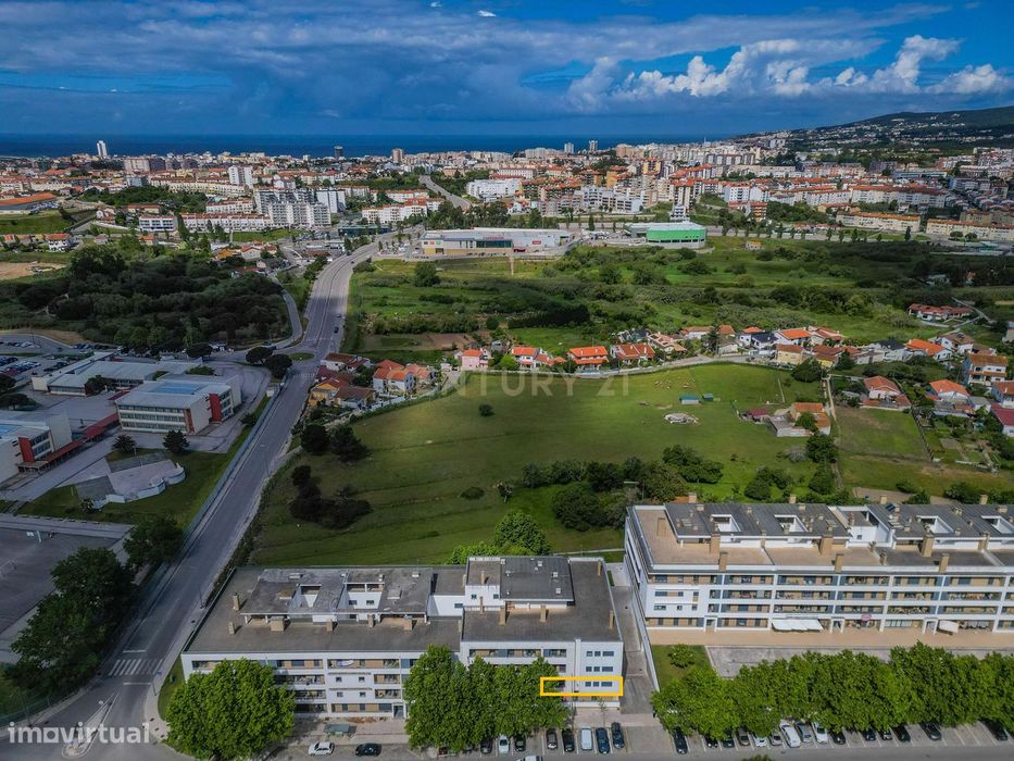 Apartamento T3 c/ 2 Varandas, Garagem Dupla e Terraço com Sala de Even — Buarcos, Coimbra
