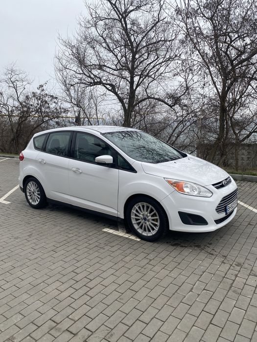 Ford C-max 2015год. ГИБРИД.