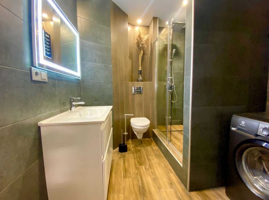 1 кім з АВТОНОМКОЮ район СЛОБОЖАНСЬКОГО (Газети Правда) (699688)