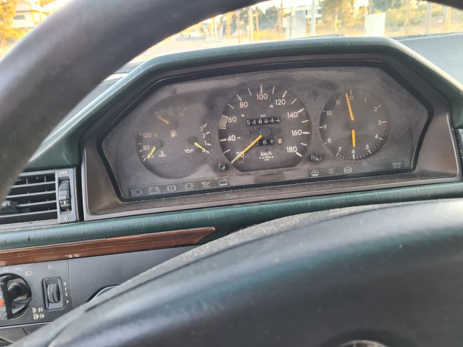 Mercedes-benz w124 200d