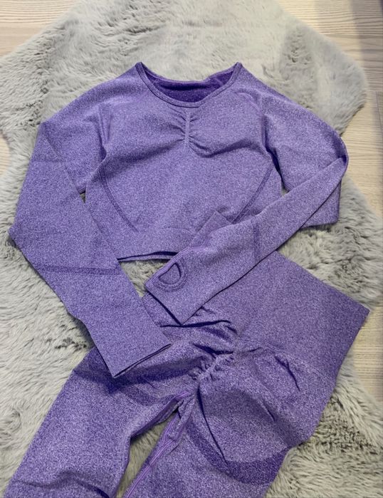 Костюм для спорт залу