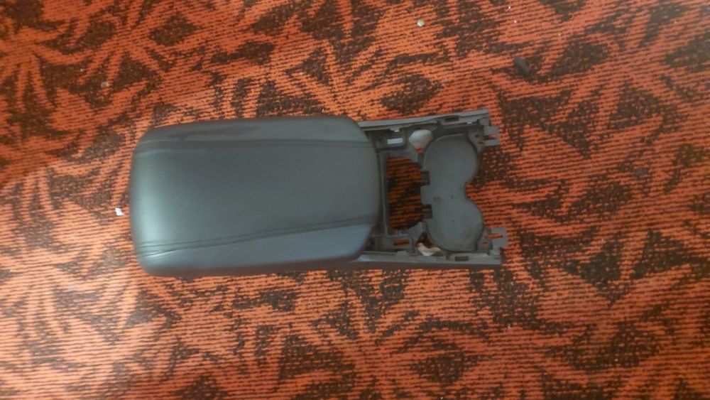 Подлокотник Hyundai Santa Fe III підлокітник Хюндай Санта Фе 3