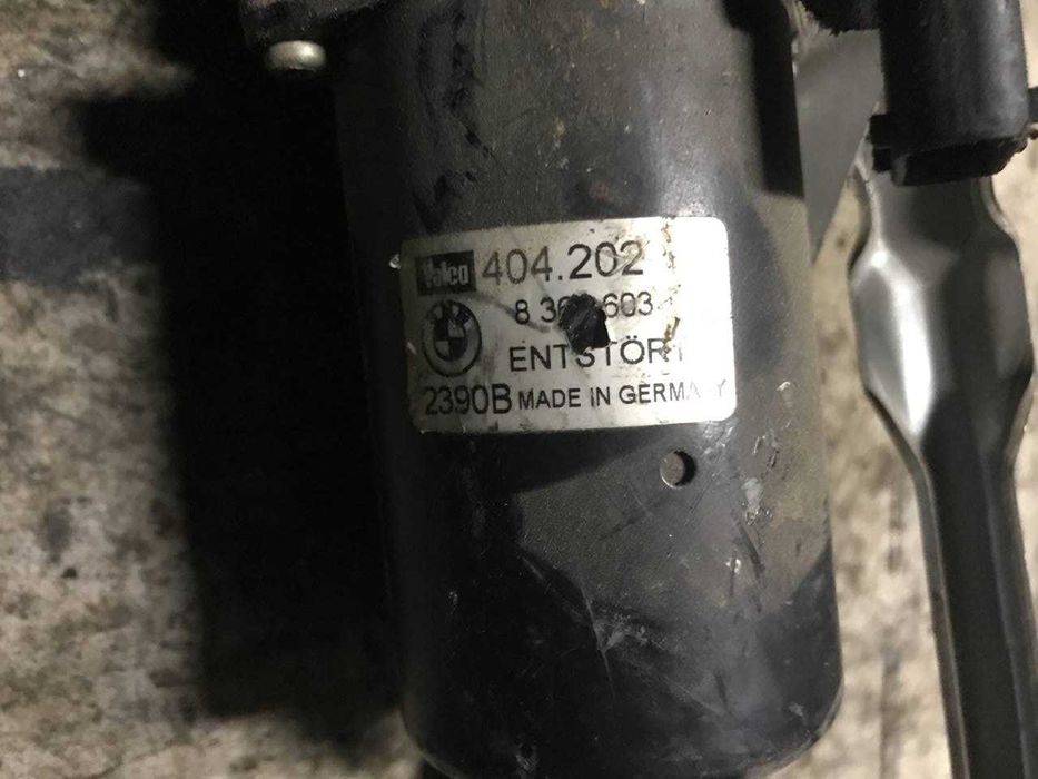 Трапеція склоочисників моторчик BMW E39 БМВ 8259247 6161-8361741