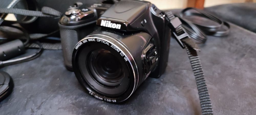 Nikon Coolpix L820