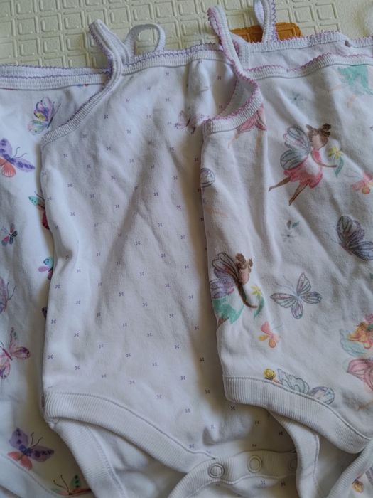 Маєчки для дівчинки від Next