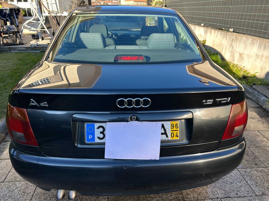 AUDI A4 1.9 110 CV