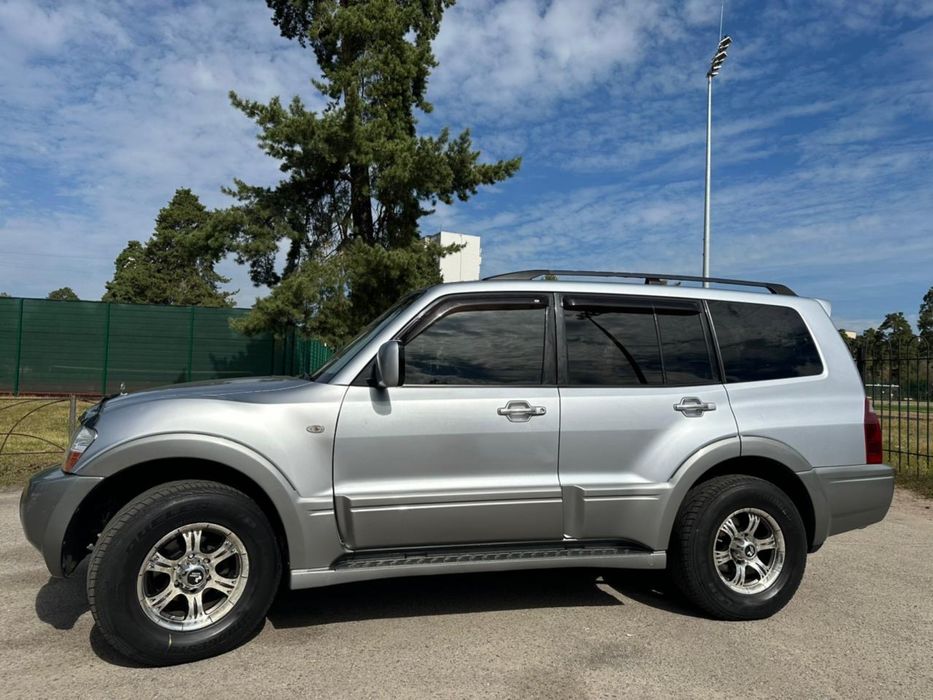 Mitsubishi Pajero Wagon 2004 3.5 бенз АКПП 4х4