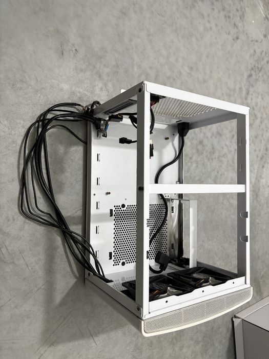 Caixa ITX Fractal Node 304