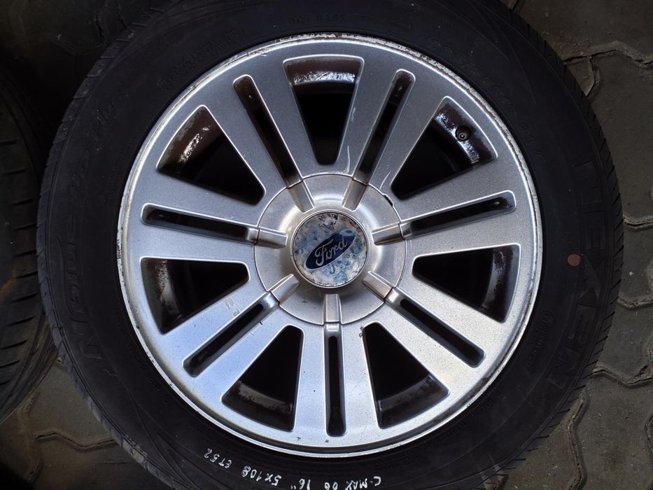 Jantes Ford R16 Com Pneus 205/55 Furação 5X108