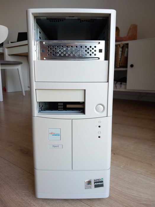 Retro obudowa ATX beżowa (stan bardzo dobry)
