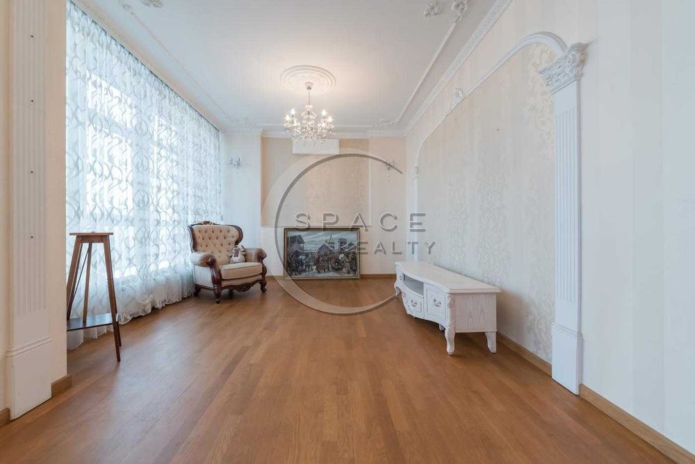 Продаж 3-кімнатної квартири в ЖК Новопечерські Липки - Драгомирова