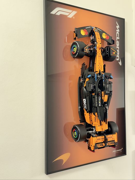 Quadro LEGO McLaren F1 MCL39 (2026) em Acrílico e Alumínio