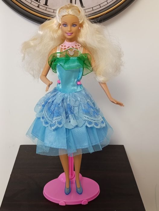 Ubranka dla Barbie - sukienka koktajlowa