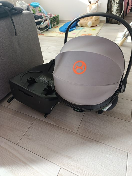 Cadeira isofix carro com ovo