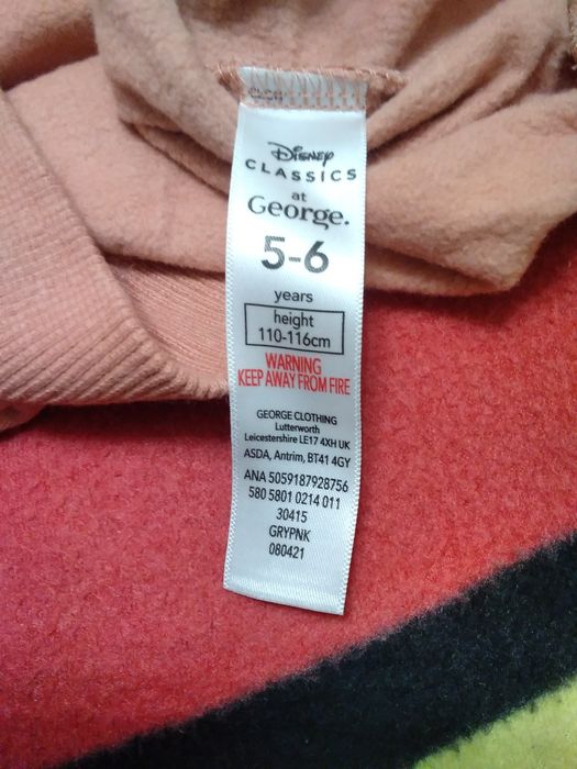 Костюм на дівчинку 5-6 років