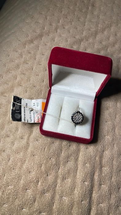 Срібні каблучки колечка з бірками Розпродаж