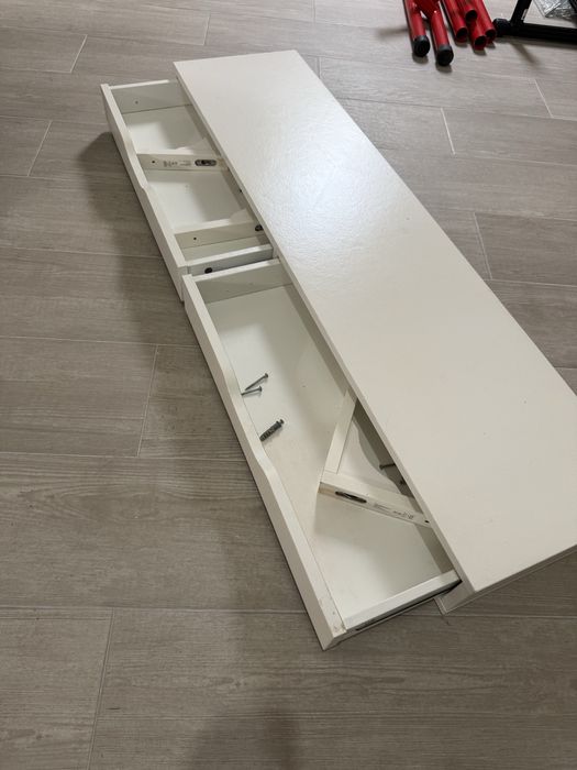 Tocador parede ikea