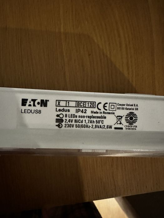 Lampada de emergência Eaton