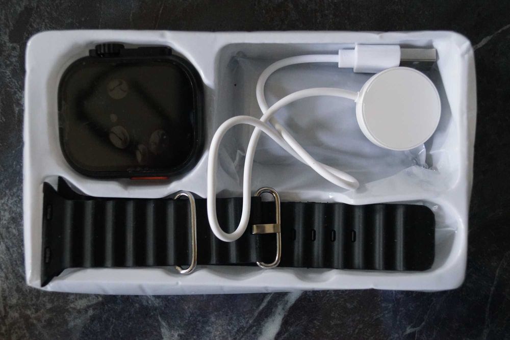 Smartwatch nieużywany