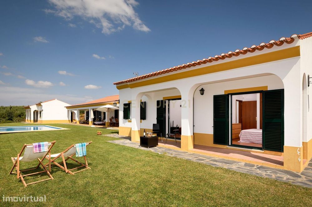 Herdade exclusiva, sustentável em Avis. T7 com piscina e 2 hectares de