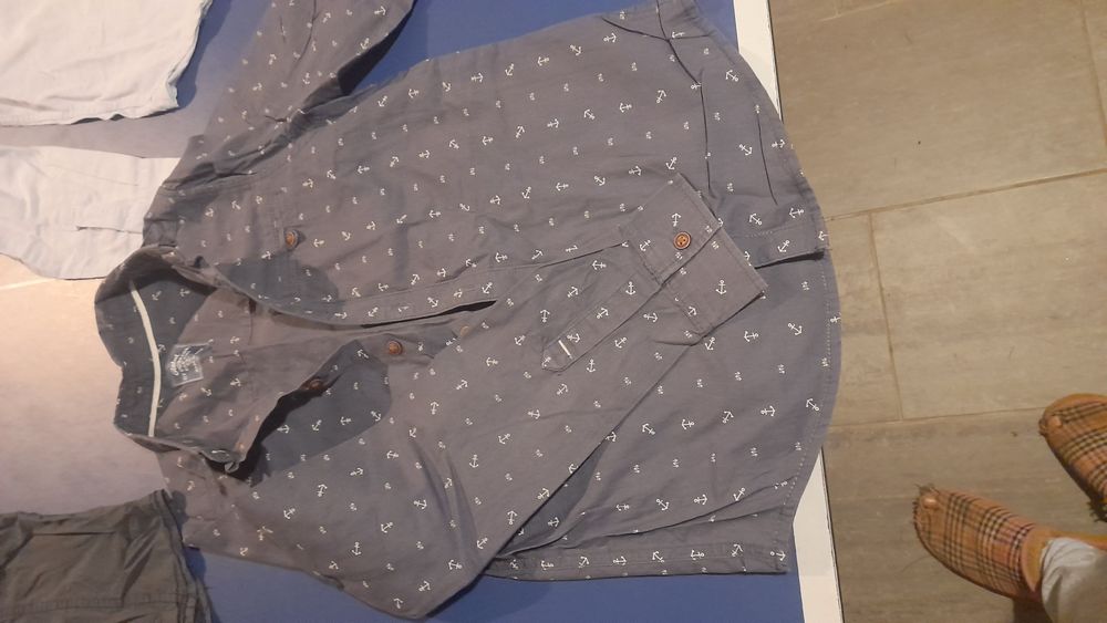 Camisas de menino