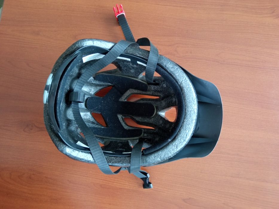 Kask rowerowy Rockrider B'TWIN  ST 100 White roz. 53-57 cm.