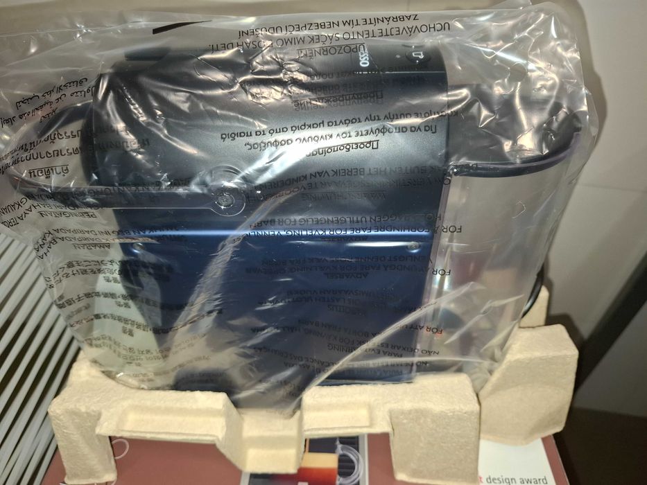 NOVA Nespresso Pixie Maquina café