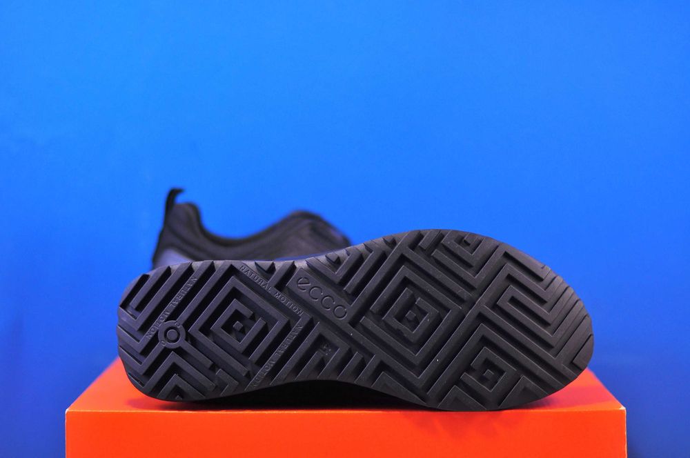 Кросівки Ecco Biom 2.0 , Nike Vomero 18 Оригінал