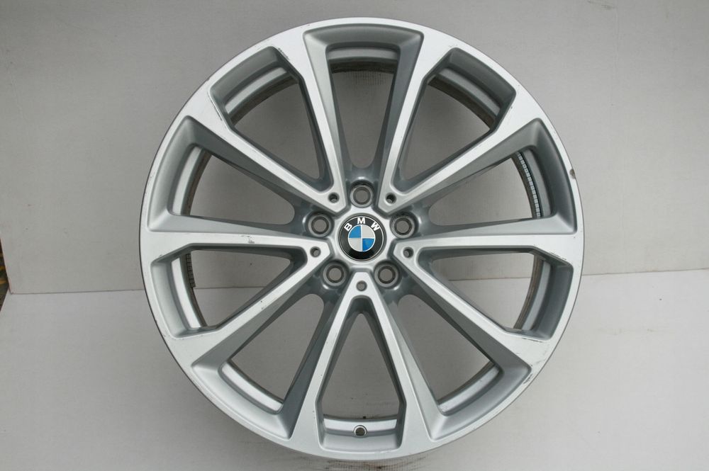 felga bmw x7 g07 20 x 8,5 et35 oe 6880688 oryginalna wzór 750 prosta