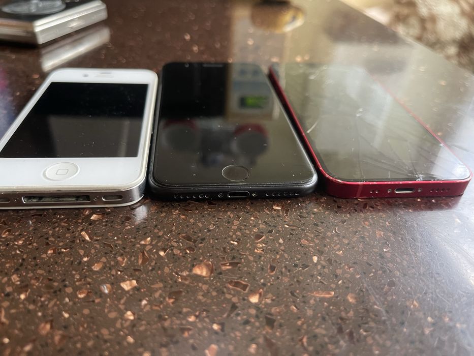 Мобильные телефоны iphone 4, iphone 7, iphone 13 mini