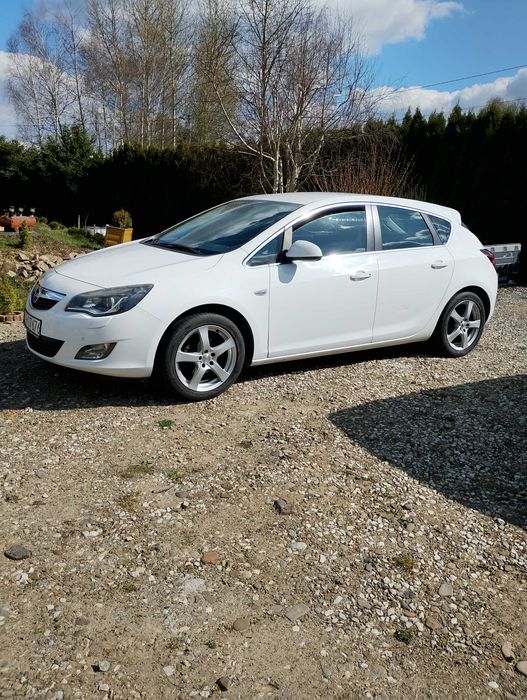 Opel Astra J Sport Benzyna 1.4 Turbo 140KM