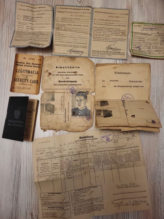 Stare dokumenty wojenne