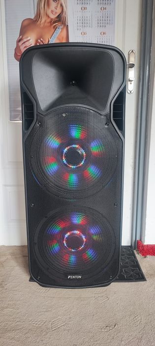 Sprzedam głośnik fenton ft 215 LED