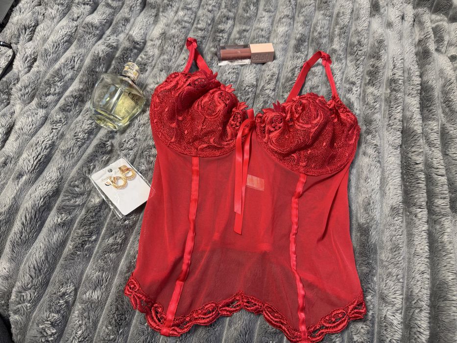 Білизна , Пенюар , Еротична білизна ,корсет червоний мережево