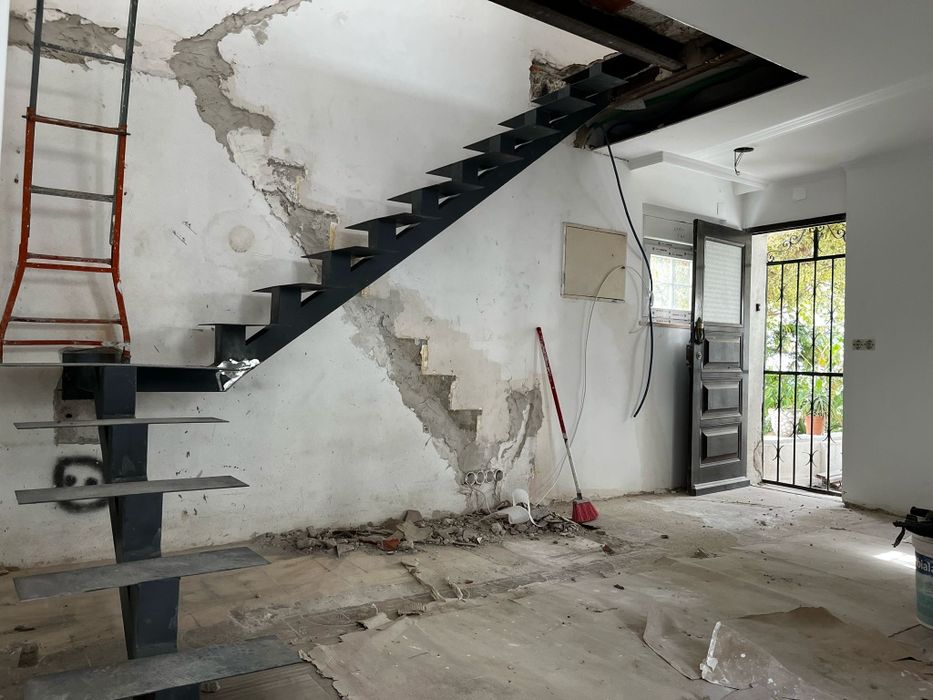 Estruturas metálicas, telhado sanduíche, estrutura para outdoor