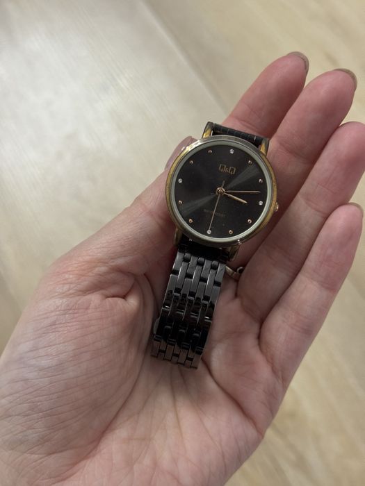 Годинник жіночий