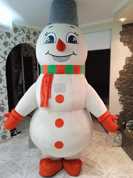 Надувний костюм Сніговик 2.70 м!!!