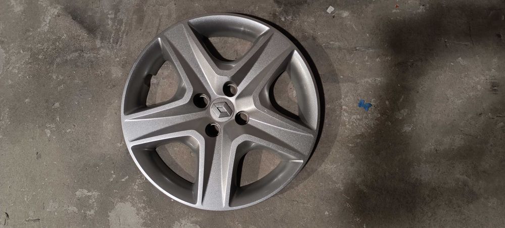 Колпак Renault Sandero StepWay R16 403157648R оригинал