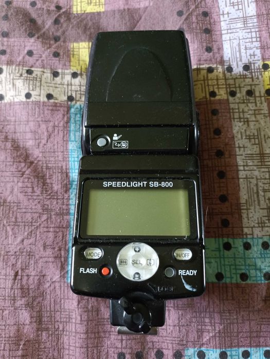Фотоспалах Nikon SB-800 Speedlight