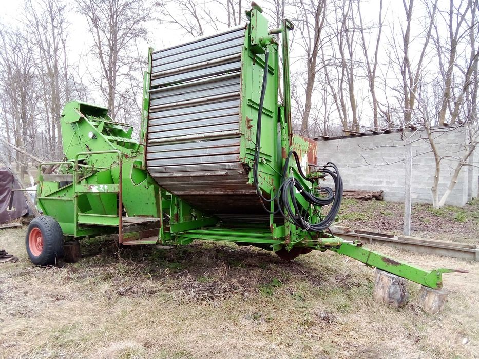 Продам картопляний комбайн