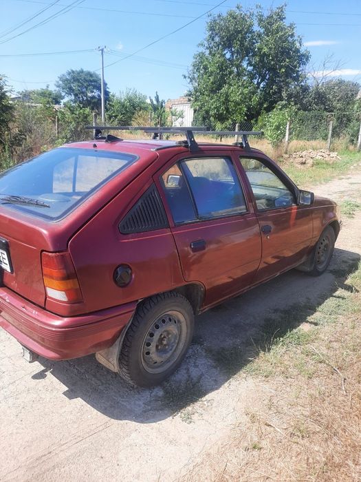Продам опель кадед