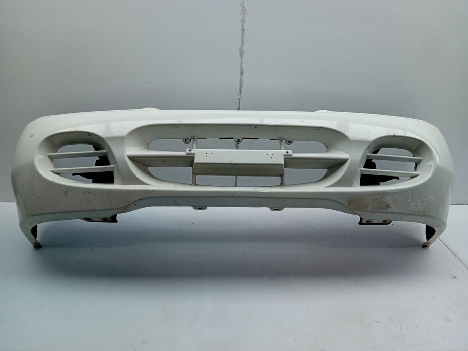 Pára-choques frente HYUNDAI H100