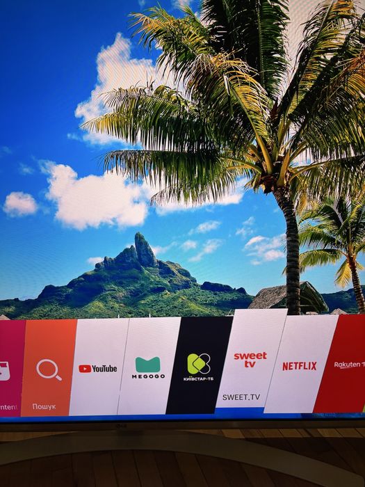 Телевізор LG 55UH850V