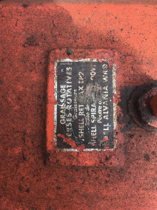 Продам вертикальну фрезу Kuhn HRB 152