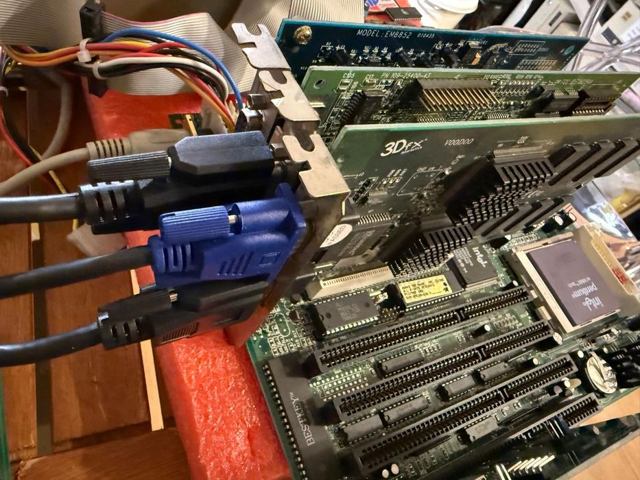 Retro karta graficzna ATI MACH32 2mb PCI