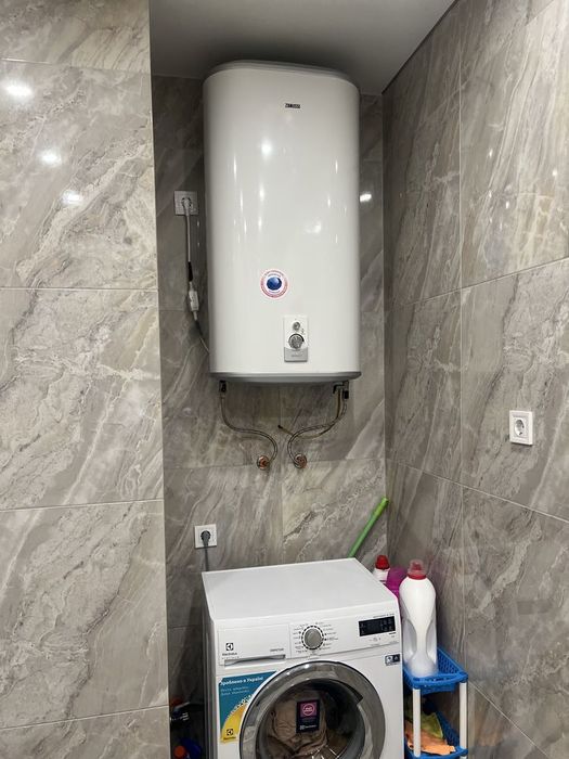 Світла та затишна 3-к квартира 125 м²з видом на Дніпро  ЖК Зарічний