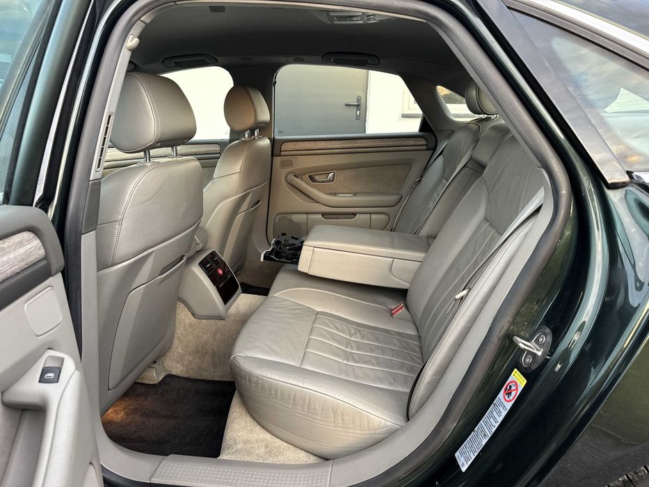 AUDI A8 D3 3.7 V8 280PS QUATTRO Bi-Xenon PDC Skóra Navi 18" ZADBANA !