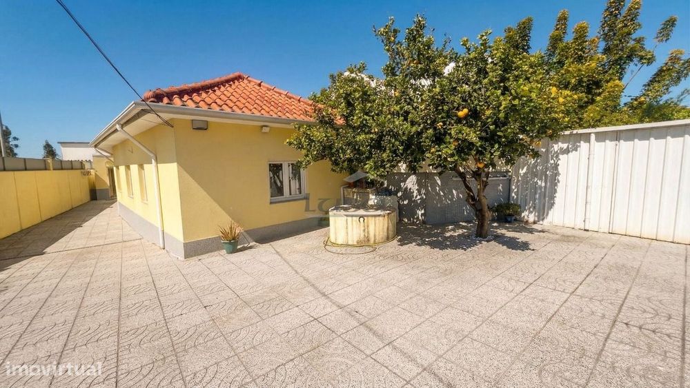 Moradia térrea, T3  em Paramos, Espinho