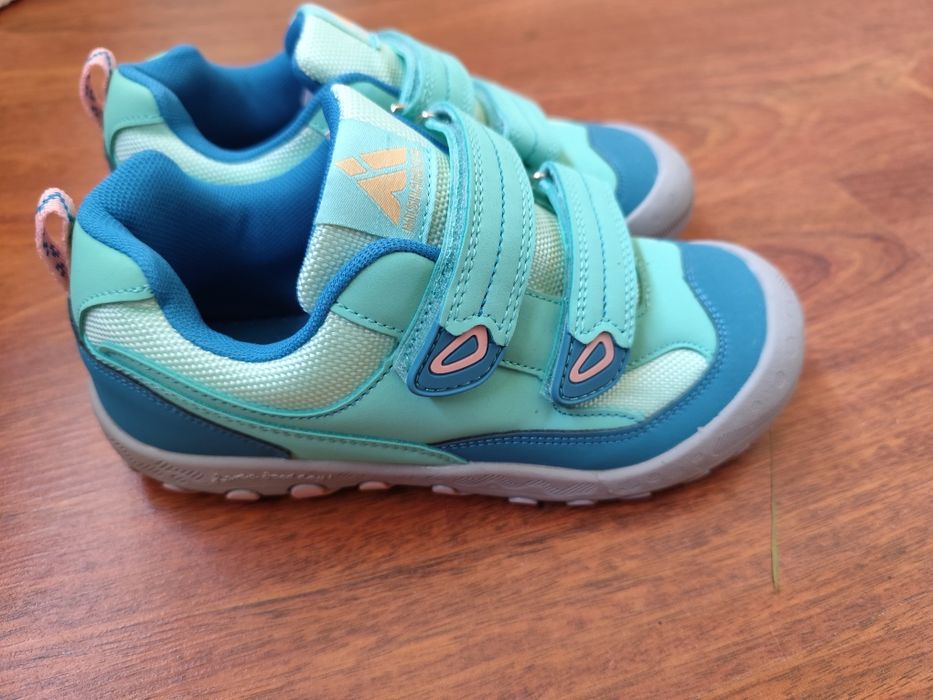 Sapatilhas novas menina tamanho 34